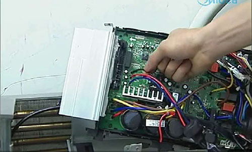 三江美的空调电话是多少